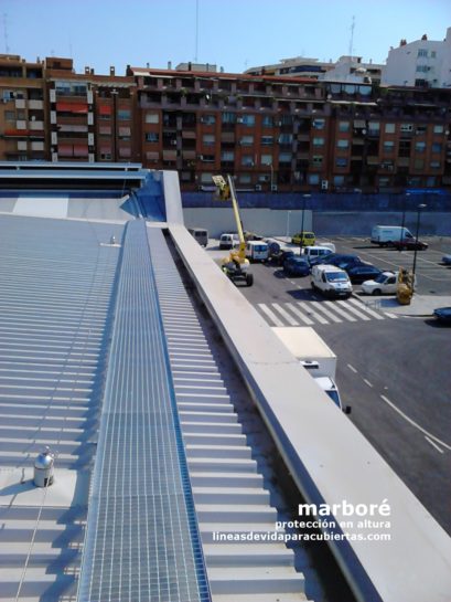 Pasarela para cubiertas - Marbore, Lineas de vida y Seguridad en Altura